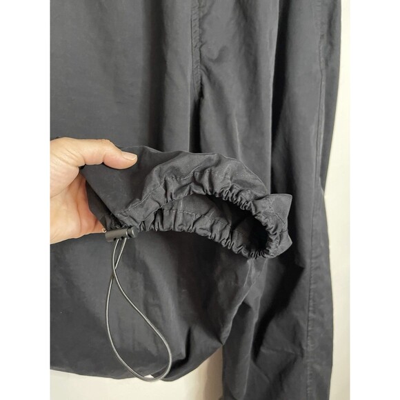 Forever 21 Women's Large Black Cargo Style Baggy Pants Pull Tab Waist & Ankles - Picture 5 of 9